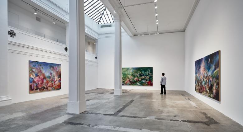Installation view, ‘Flora Yukhnovich. Bacchanalia,’ Hauser & Wirth Downtown Los Angeles, 30 October 2025 - 18 January 2026 © Flora Yukhnovich