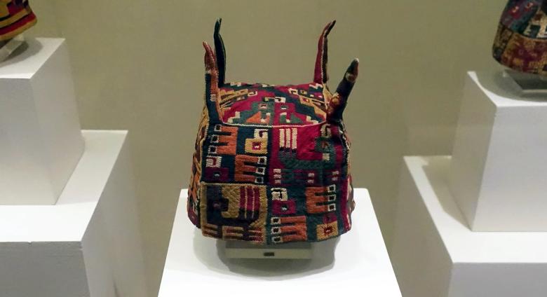 A Four-Cornered Hat, Wari (Huari) culture from bolivia or peru met museum discussion led by experts