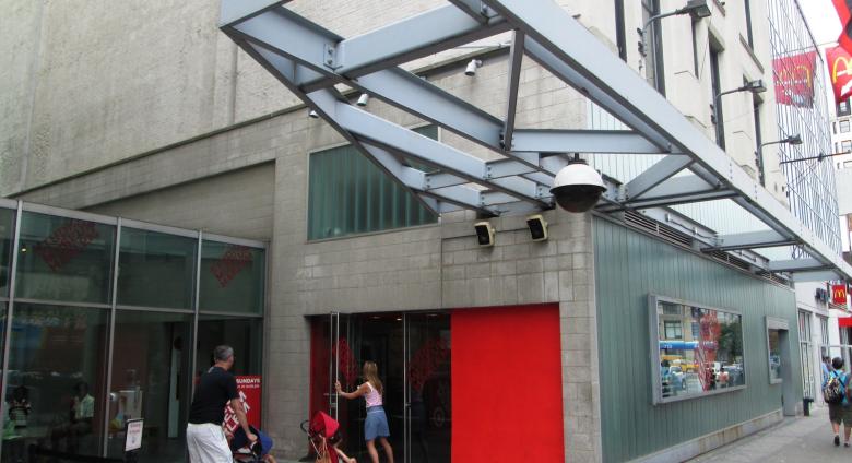 Entrance to The Studio Museum in Harlem’s old building. 