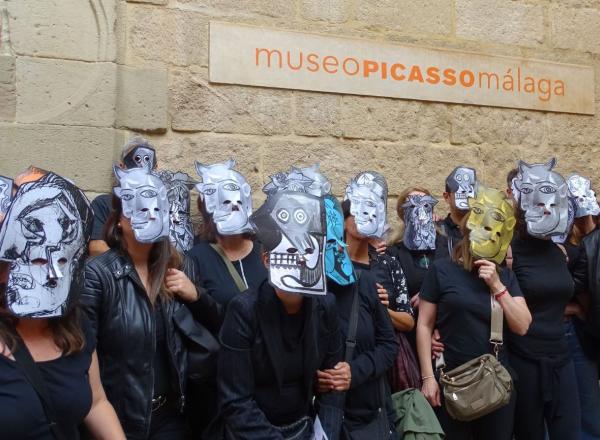 Workers stood outside the Picasso Museum Malaga in May, wearing masks of faces from Picasso’s oeuvre. Source: MPM Workers Twitter