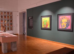 Prints by Andy Warhol in an exhibition in Krakow. License.