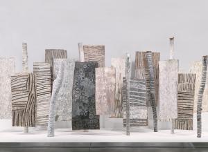 Nyapanyapa Yunupiŋu (Gumatj), Gäna (Self), 2009–2018. Aboriginal art is rooted in tradition but addresses contemporary concerns such as climate change and reparations.