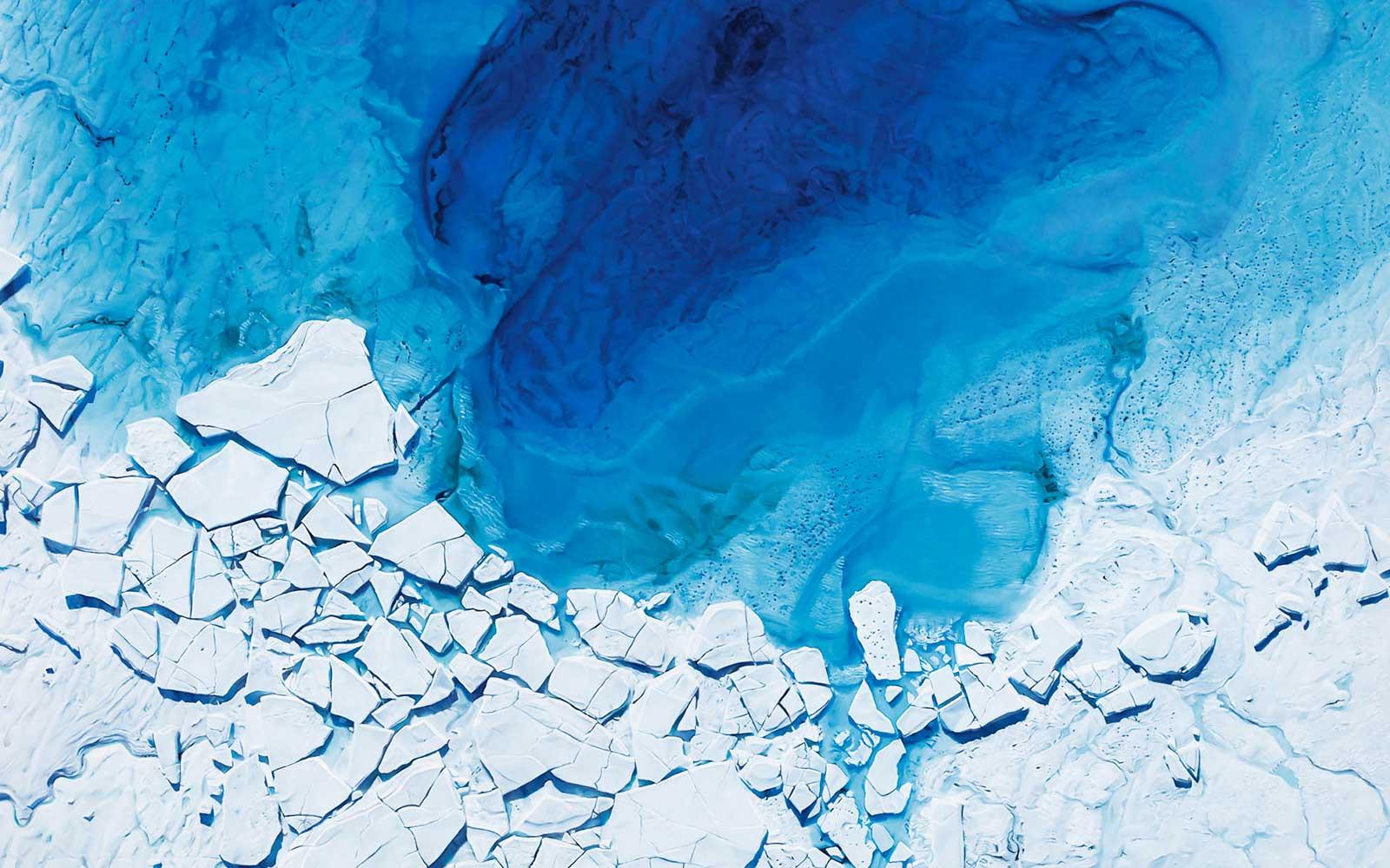 Zaria Forman, Supraglacial Lake (between Hiawatha and Humboldt Glaciers), Greenland, 79° 6'59.05"N 65°15'54.99"W, July 19, 2017, 2018. Soft pastel on paper. 60 x 81 7/8 in.