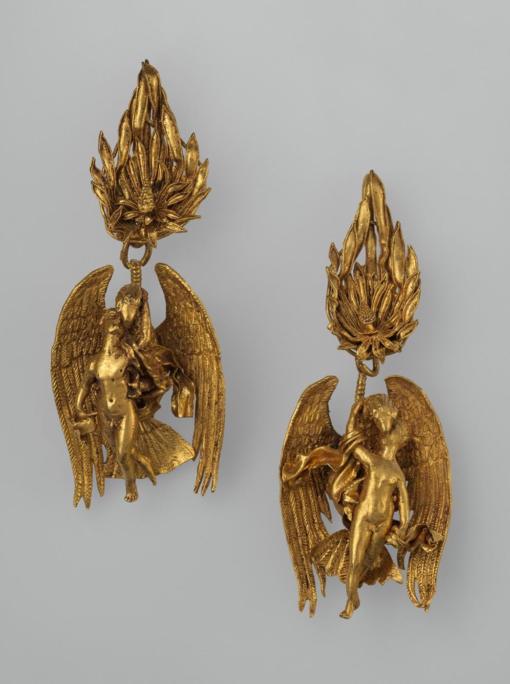 Pair of gold earrings with Ganymede and the eagle.