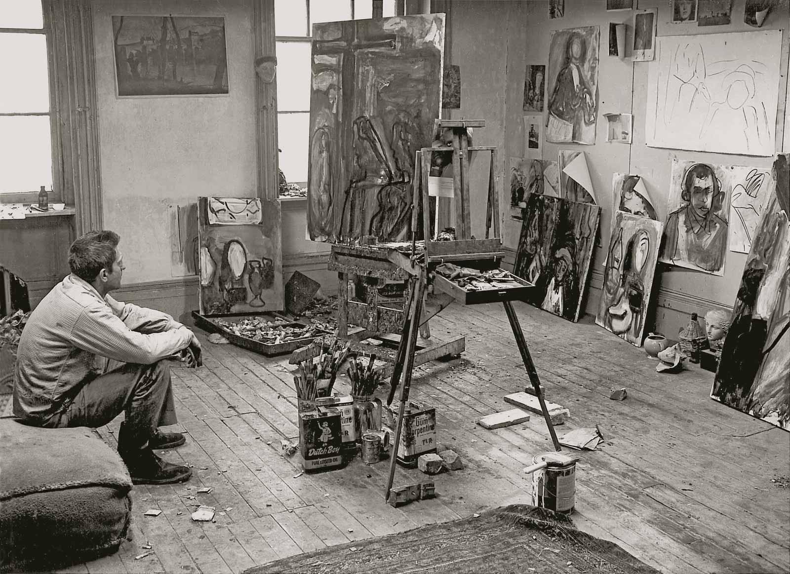 Robert de Niro, Sr. in his studio, 1958.