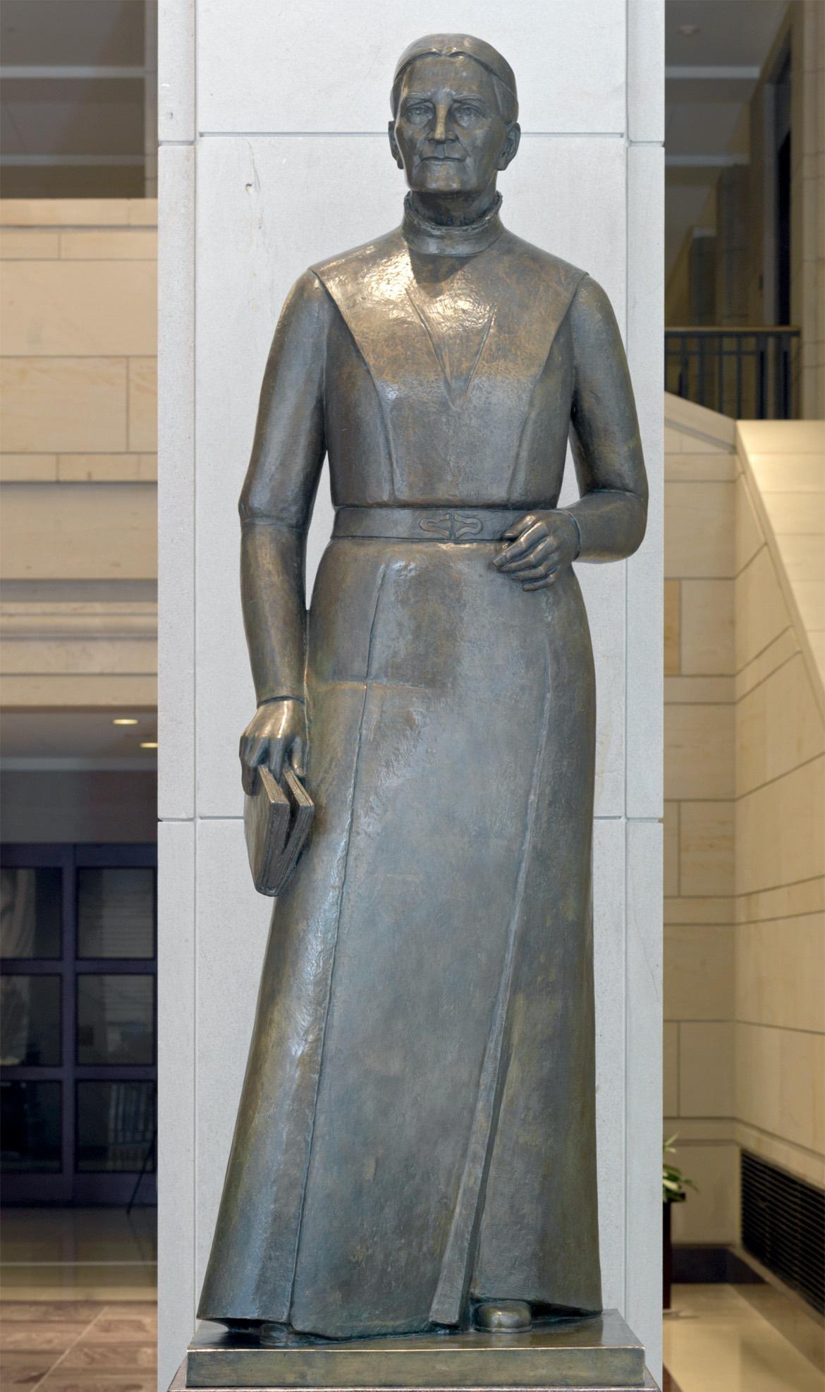Evelyn Raymond, Maria Sanford, US Capitol Building.