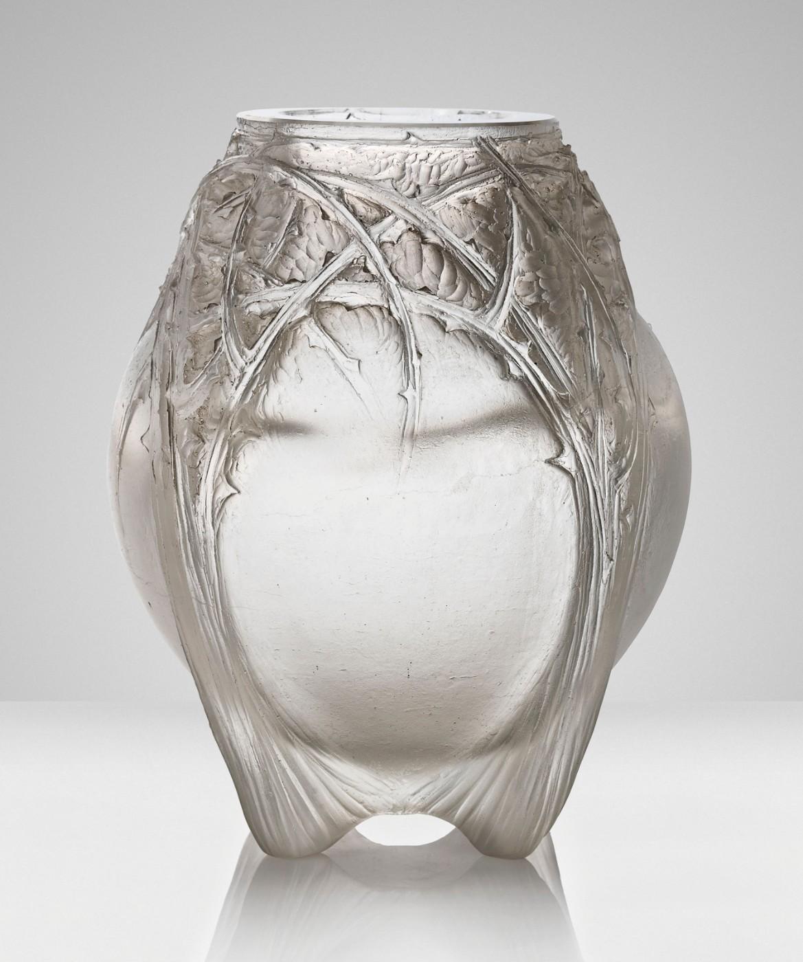 RENÉ LALIQUE (1860-1945) 'ÉPINES FORMANT QUATRE PIEDS', A RARE CIRE PERDUE VASE, NO. CP 377, DESIGNED 1921