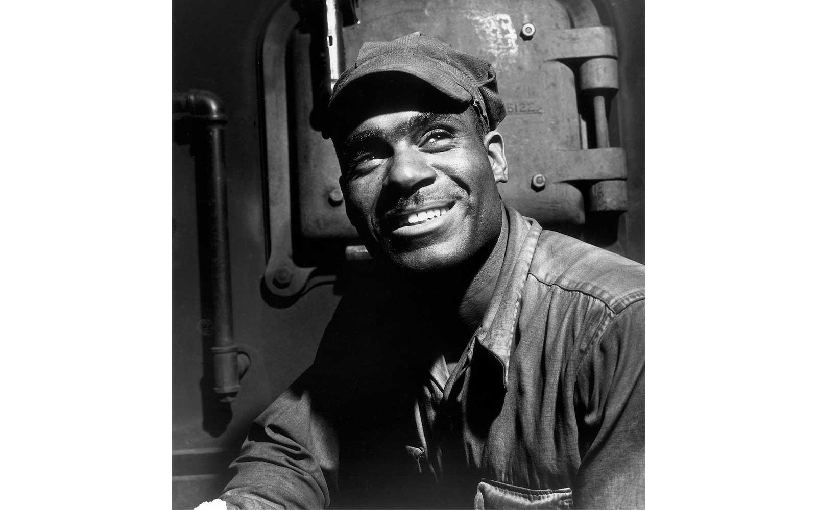 Gordon Parks, Portrait of a workman in the power house, March 1944.