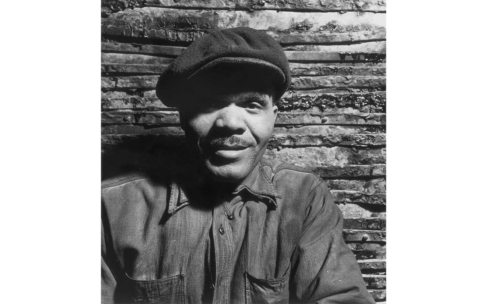 Gordon Parks, Portrait of a grease maker, March 1944.