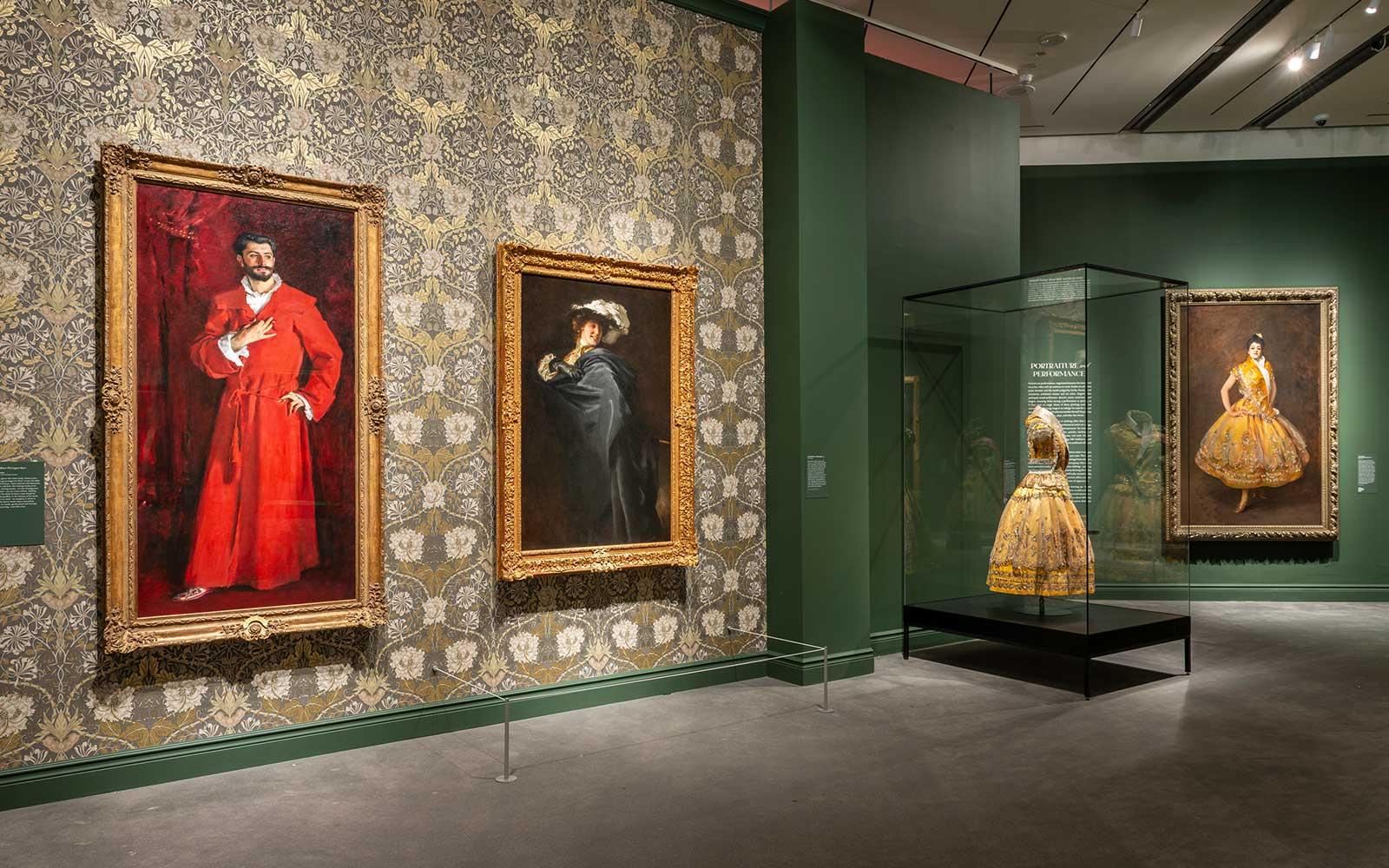 Installation view of 'Fashioned by Sargent' at the Museum of Fine Arts, Boston.