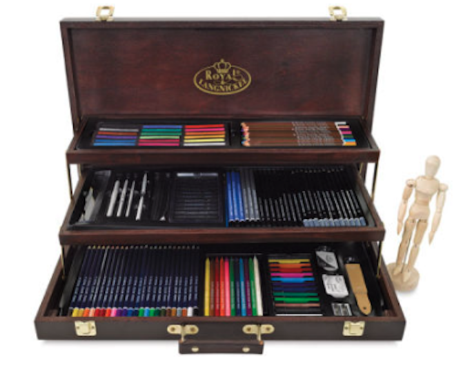 Royal & Langnickel Deluxe Drawing Set