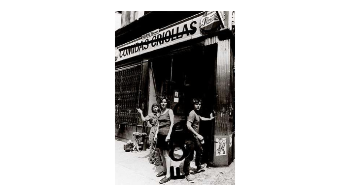 Opening the doors of Food, 1971 (Gordon Matta-Clark to the right)